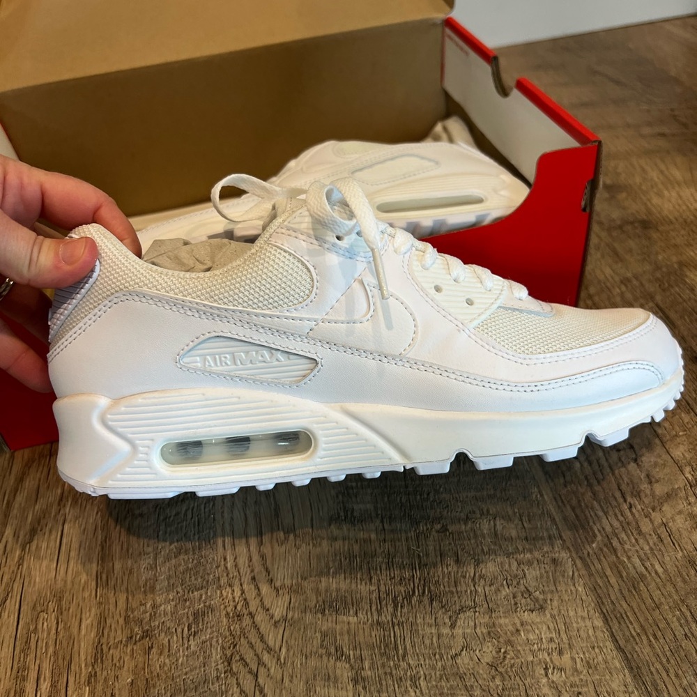 Nike Air Max 90 white Sneakers shoes sz 9.5 men's